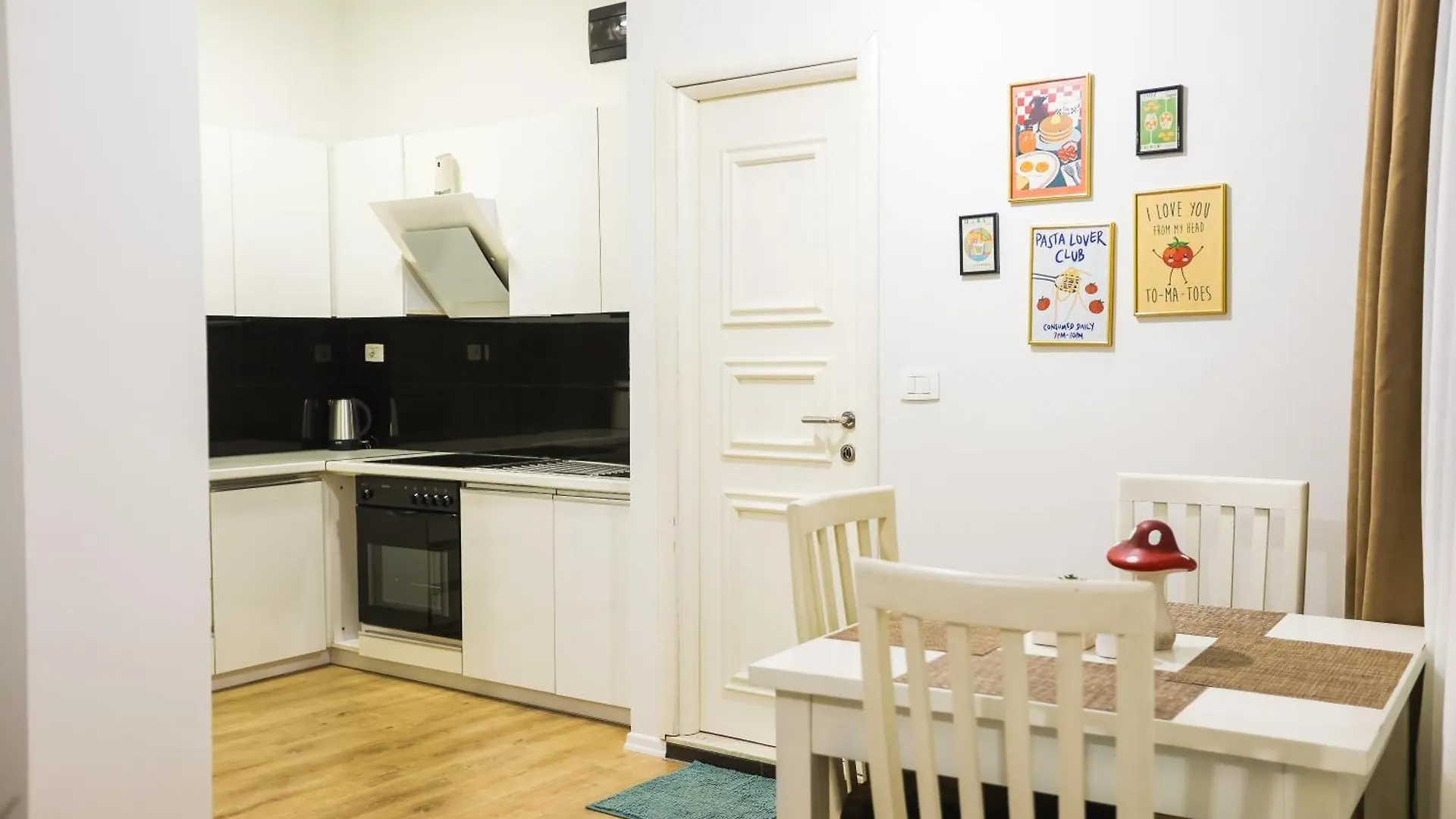 At Bazaar Central Apartment Tirana