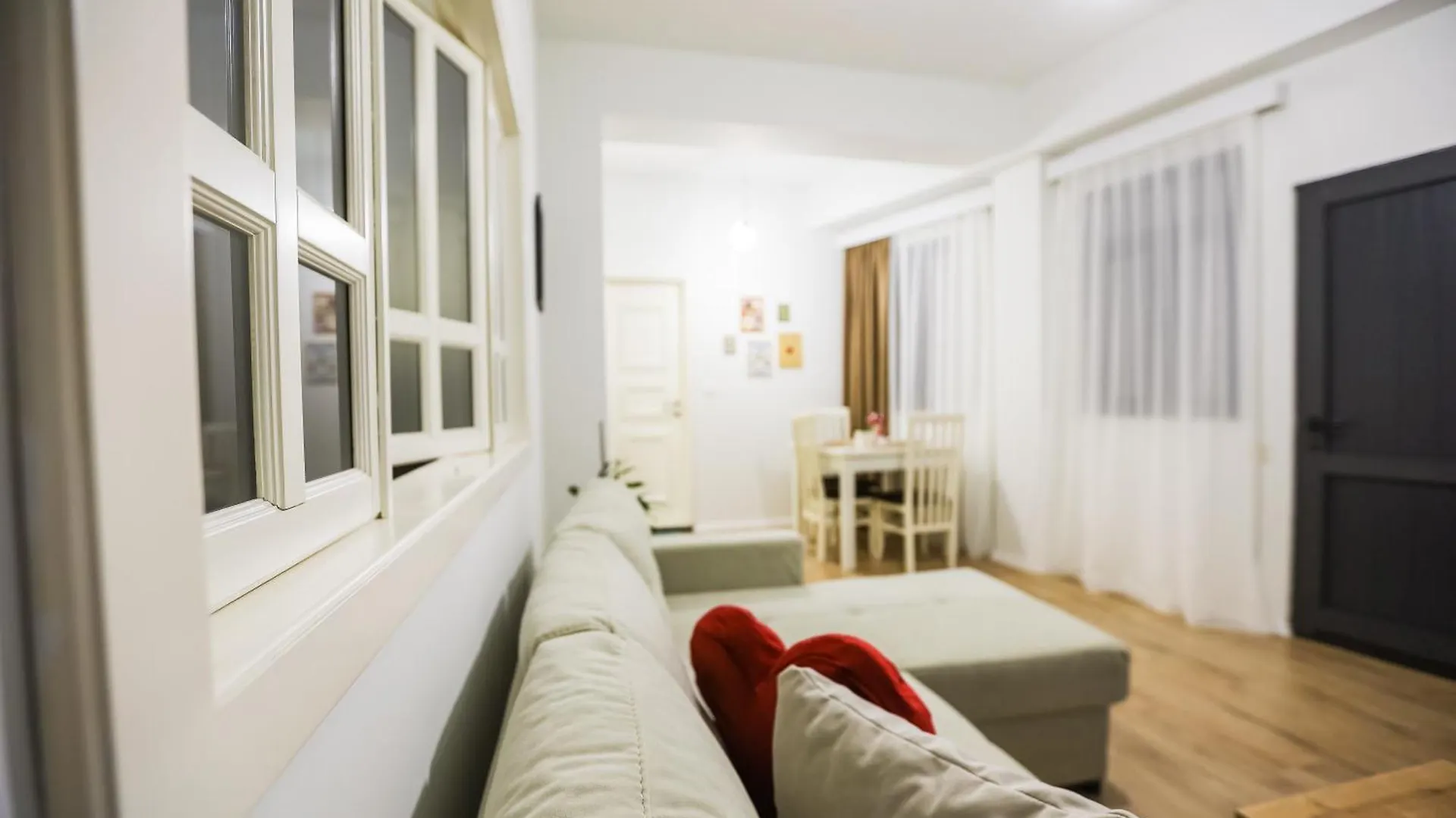 At Bazaar Central Apartment Tirana
